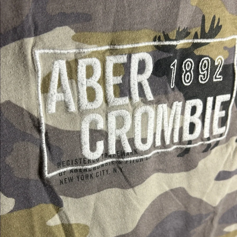 Abercrombie Kids Gray Camouflage Tee